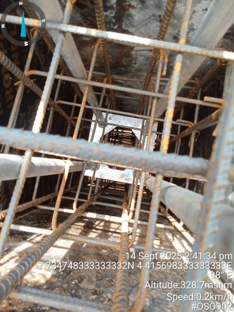 Rebar cage inside column formwork