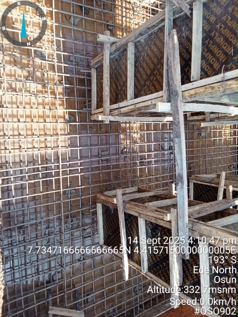 Rebar mesh formwork wall